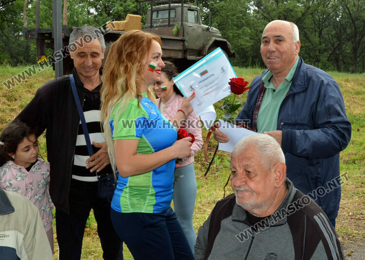 Дъждът не спря спортния празник в Минерални бани