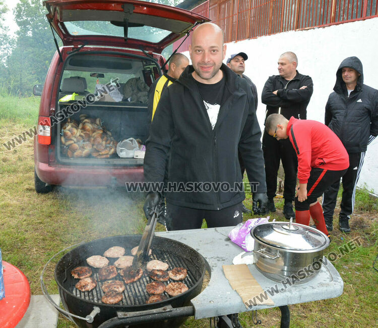Дъждът не спря спортния празник в Минерални бани