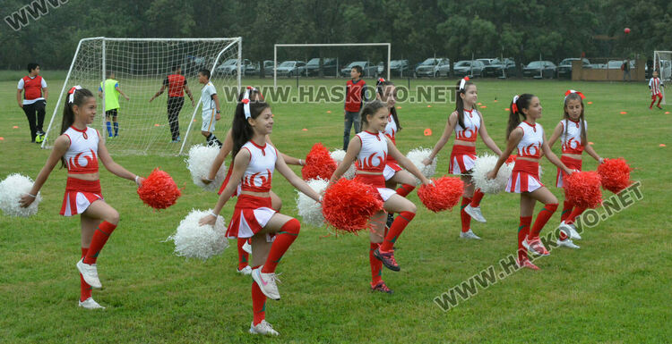 Дъждът не спря спортния празник в Минерални бани