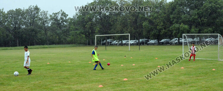 Дъждът не спря спортния празник в Минерални бани