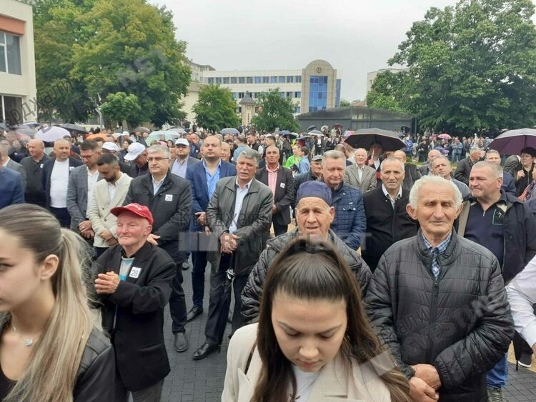 От площада в Джебел: Хората бяха забравени, това ще се промени с ДПС в управлението!