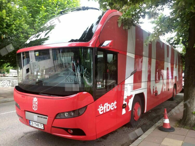 Отборът на ЦСКА 1948 се готви за решителен сблъсък с „Арда”,отседна в Момчилград