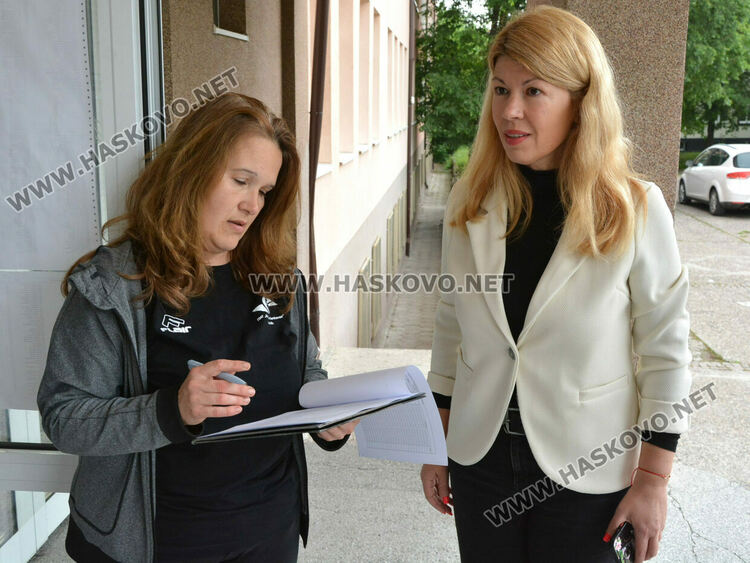 9 зрелостници не се явиха на матурата по предмети в Хасковско