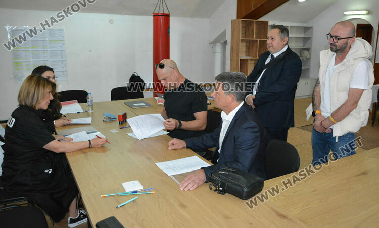 Деян Янев поведе листата на „Глас народен“ в Хасково, която е с още политически рокади