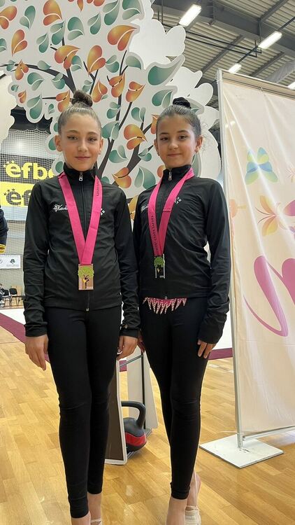 6 медала за гимнастичките на „Калия“ от турнира „Фея под липите“ в Стара Загора