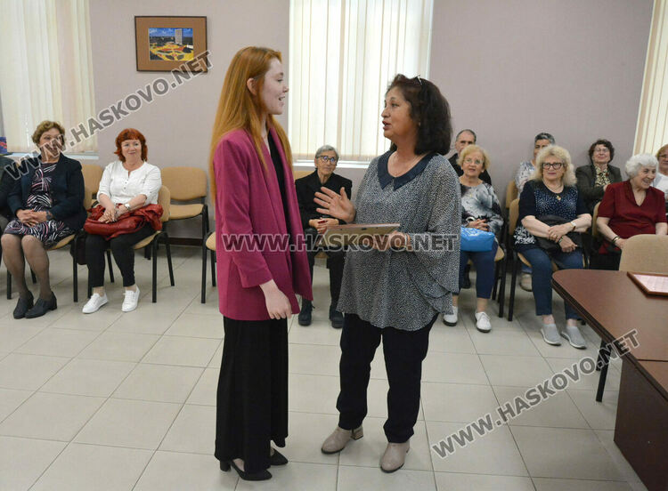 Тракийци отличиха писатели, поети, учители и културни дейци в Хасково за 24 май