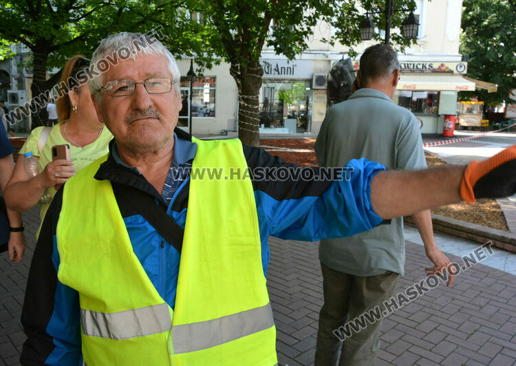 Откриха две гранати в центъра на Хасково