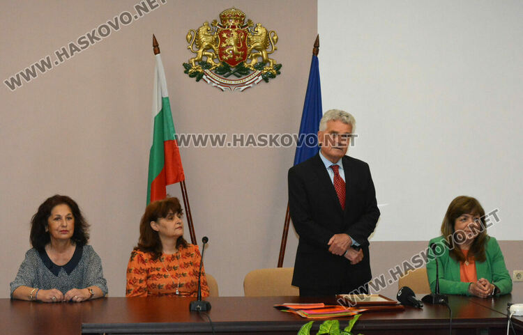 Тракийци отличиха писатели, поети, учители и културни дейци в Хасково за 24 май