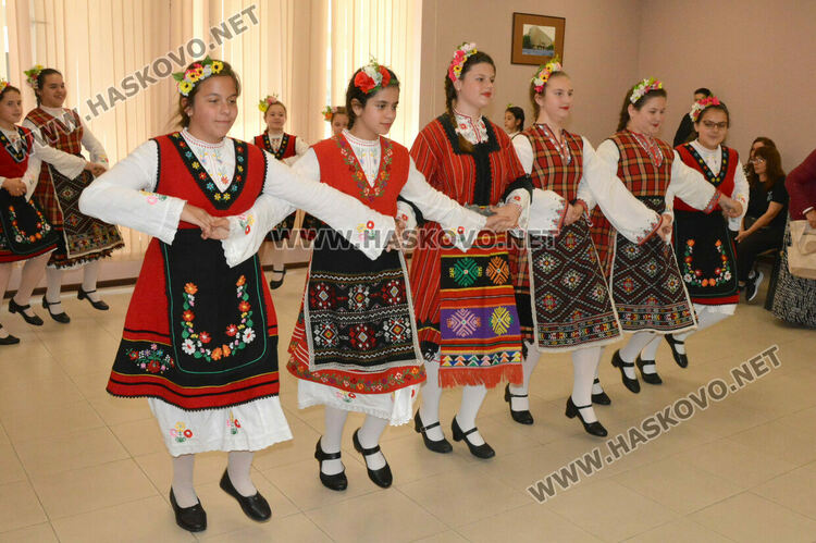 Тракийци отличиха писатели, поети, учители и културни дейци в Хасково за 24 май