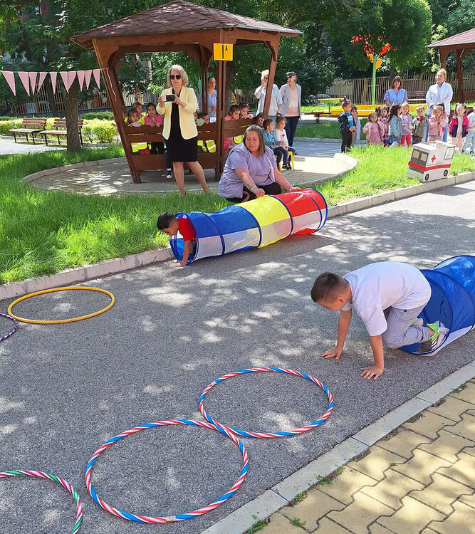Деца от „Слънце“ показаха знания и умения за пътна безопасност