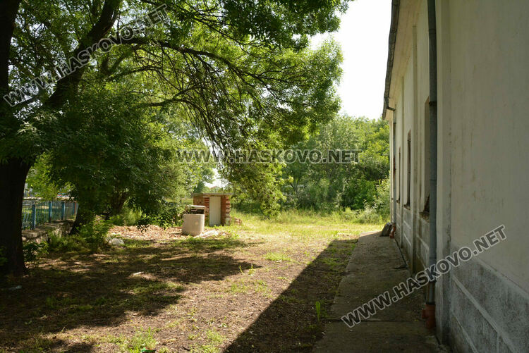 Започна ремонт на църквата в село Стамболийски