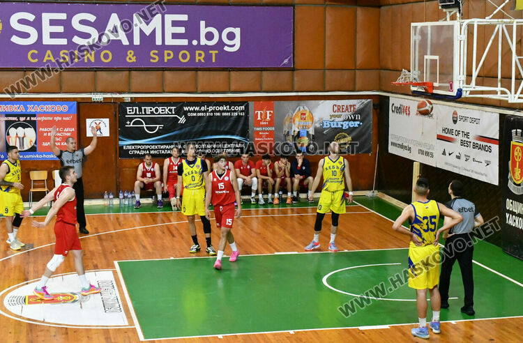 “Хебър” поведе на “Хасково” във финалната серия 
