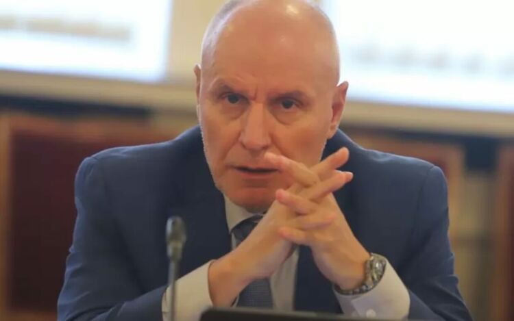 Управителят на БНБ Димитър Радев разясни какво означават последните решения на централната банка по отношение на високия ръст на ипотечното кредитиране.
