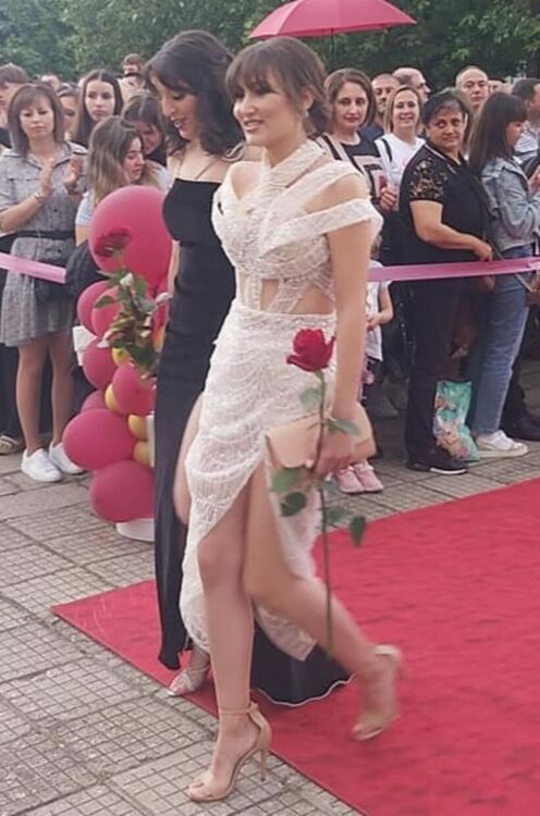 "На добър час!" казахме на златаровския випуск 2024 