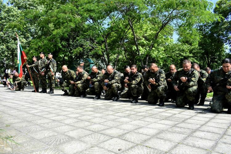 Връчиха званията "Почетен гражданин на Асеновград"