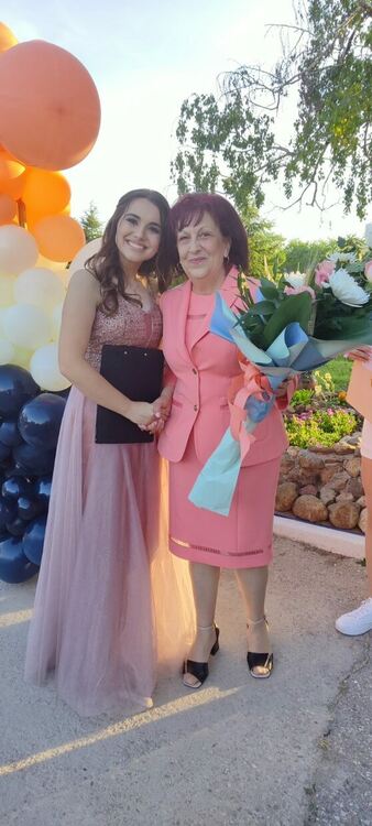 Абитуриентите от ПГСС "Васил Левски"-Първомай отпразнуваха зрелостта си