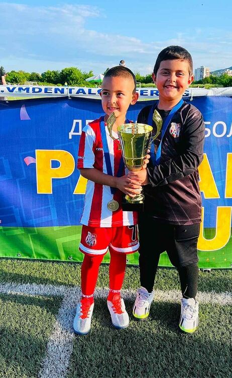 Малките таланти на ФК „Хасково“ с второ място на турнира Paradise cup 