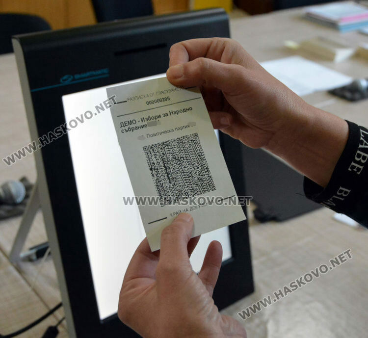 Обучават членовете на секциите в община Хасково за изборите на 9 юни 