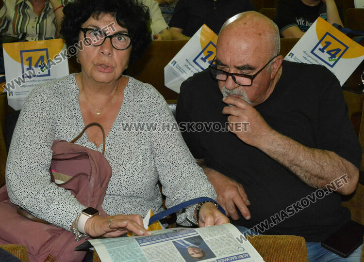 Пълна зала посрещна лидерите на Промяната в Хасково