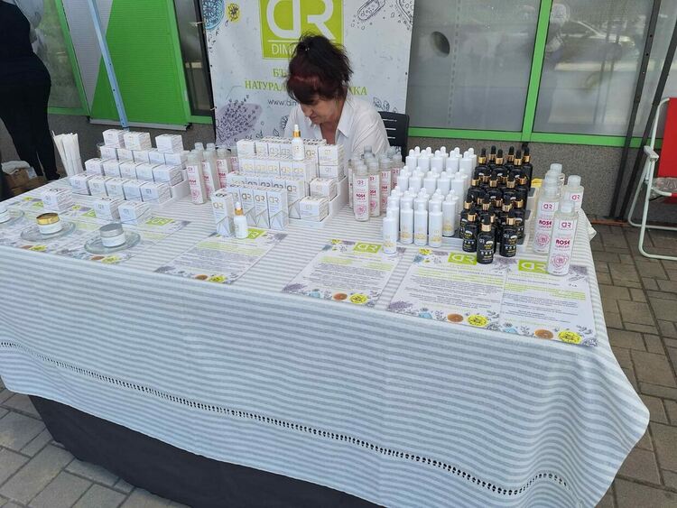 Заповядайте на фермерски пазар пред спортната зала в Димитровград