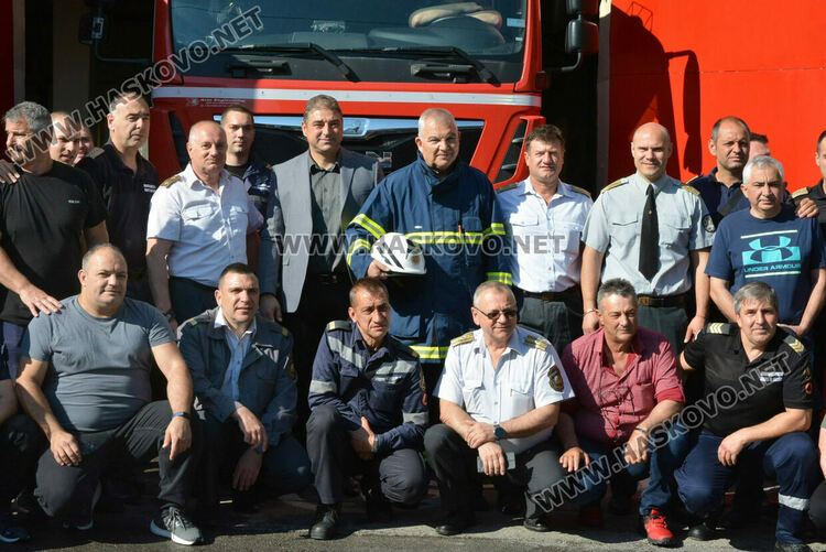 Николай Вълчев: Разделям се с директорската позиция в Пожарната, не с колегите си