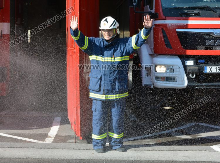 Николай Вълчев: Разделям се с директорската позиция в Пожарната, не с колегите си