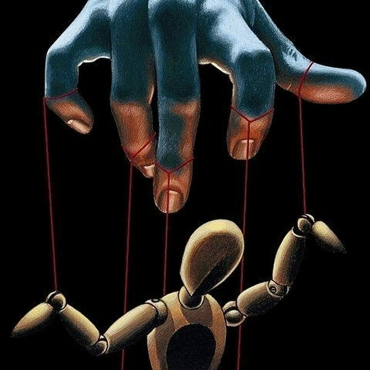 Съмнението вече е факт: Марионетката Димитър Главчев без шанс срещу храбрата Лъчезара Стоева