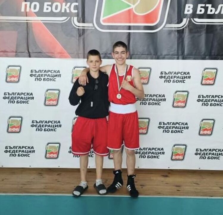 Хасковлия стана републикански вицешампион по бокс