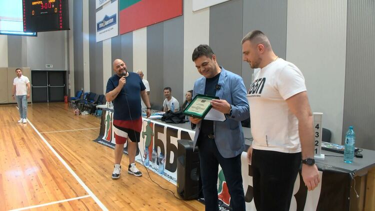 В Димитровград започнаха Националните баскетболни финали в Б група