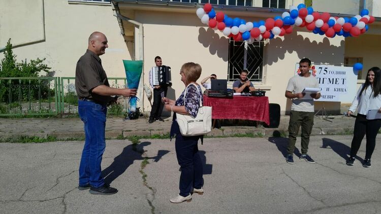 ПГМЕТ “Стойчо и Кица Марчеви” чества 75 години