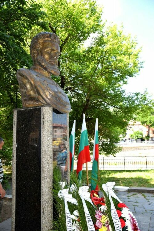 В Асеновград ще се задействат сирените на 2-ри юни в памет на Ботев и загиналите за свобода 