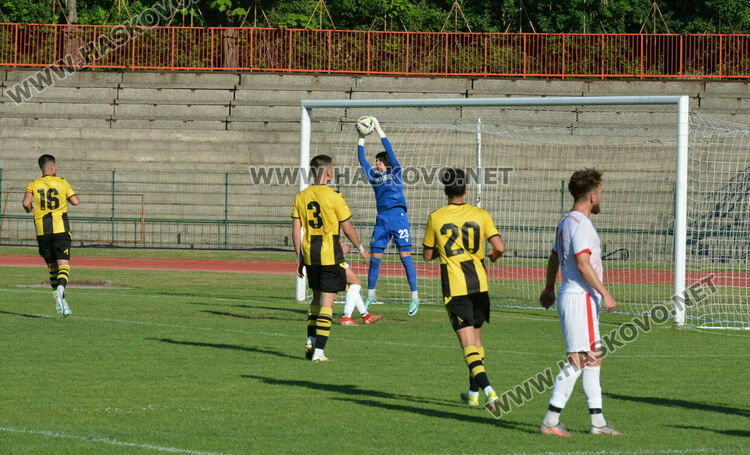 „Саяна Хасково“ завърши сезона с победа над „Ботев II“