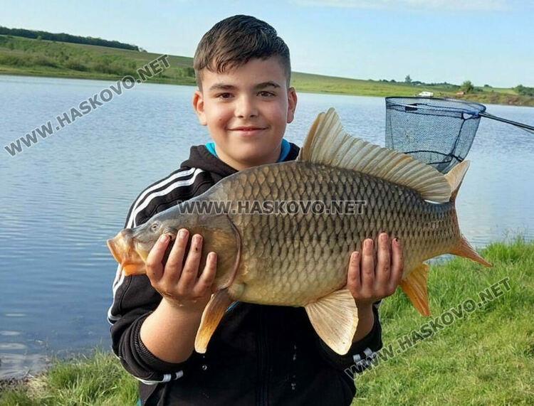 Ранобудни рибари откриха сезона