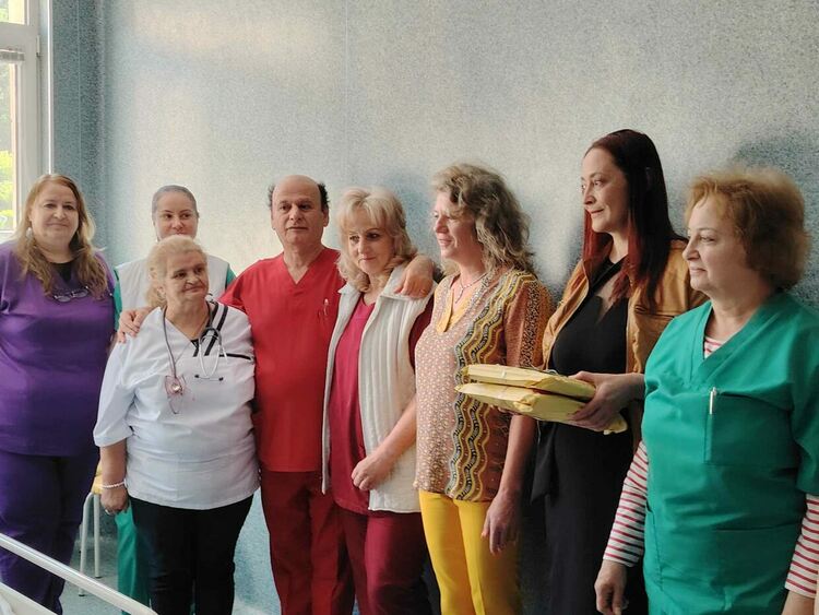 С грижа към бъдещите читатели на библиотеката