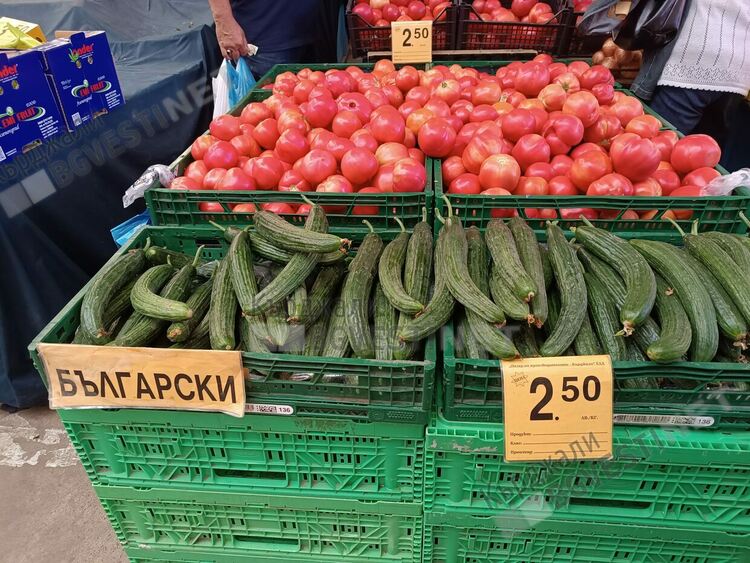  Поевтиня салатата на масата на кърджалийци