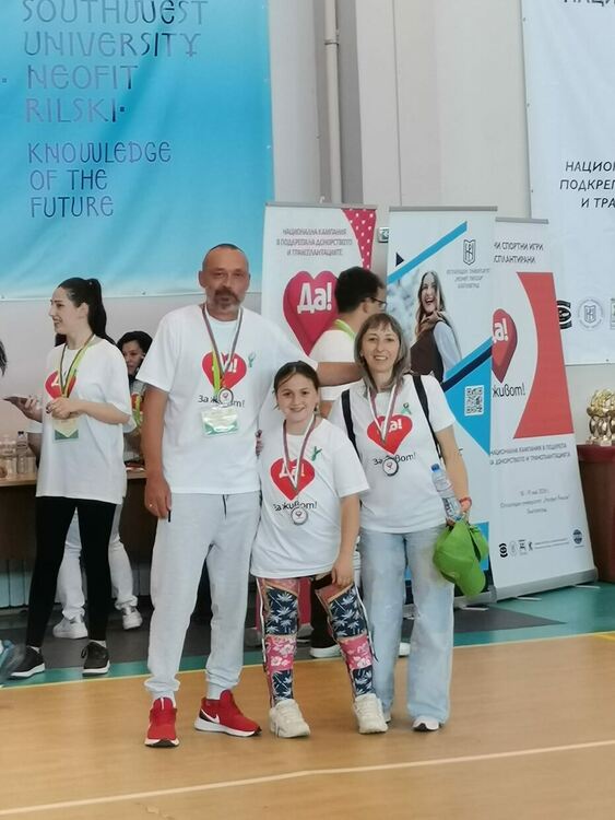 Христо Трендафилов подари на Хасково медалите си от Националните спортни игри за трансплантирани 