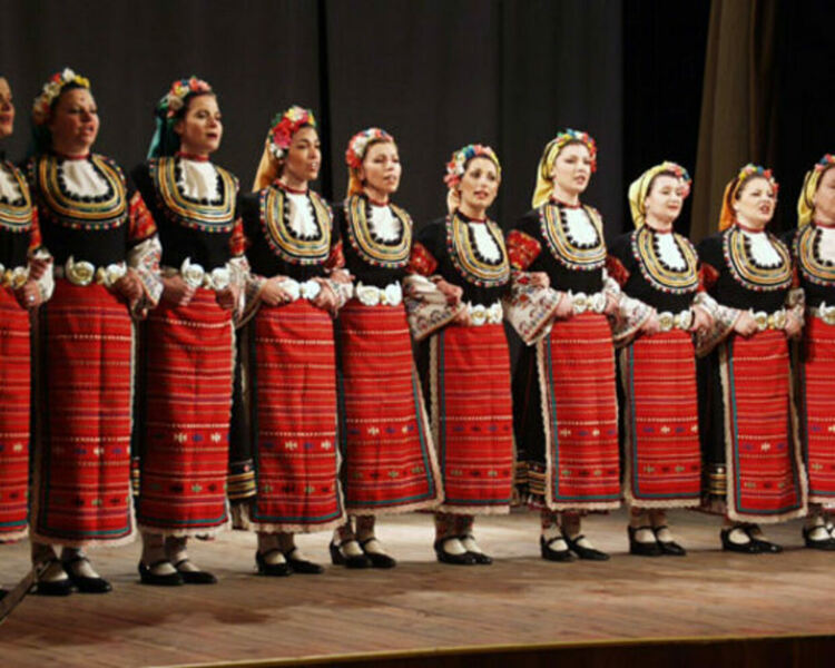 Националният ансамбъл „Филип Кутев” ни гостува на 6 юни,кърджалийци търсят билети с връзки