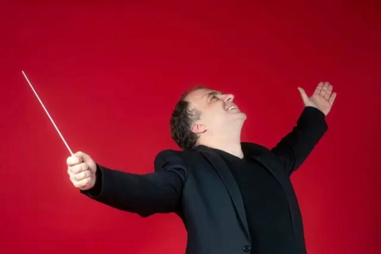 Звездите на класиката Бомсори и Сабине Майер в един концерт, дирижиран от министъра на културата маестро Найден Тодоров