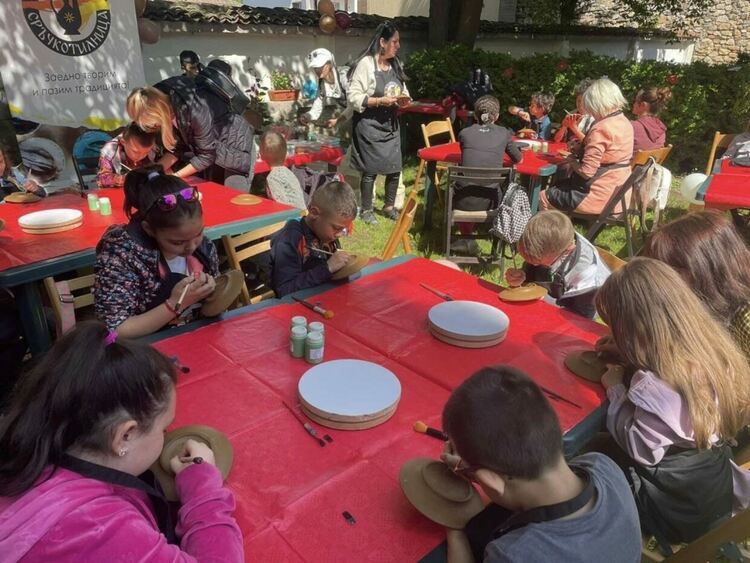 Второ издание на "Фестивал на сръчните ръце" ще се проведе в трънското село Бусинци