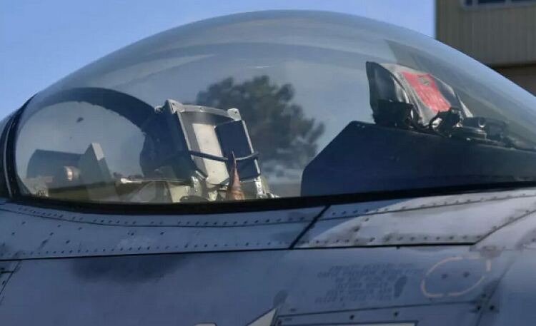 Politico: Украинските власти искат повече и по-бързо да се обучат пилоти за F-16 от съюзниците