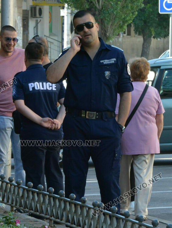 По график раздадоха бюлетините и машините за изборите в Хасковско