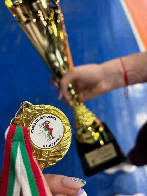 Състезателките на „Виолена“ с първо място на Държавното първенство