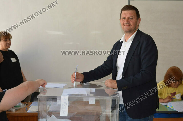 Станислав Дечев: Гласувах за сигурна Европа и за стабилно правителство в България, което да подпомага общините  