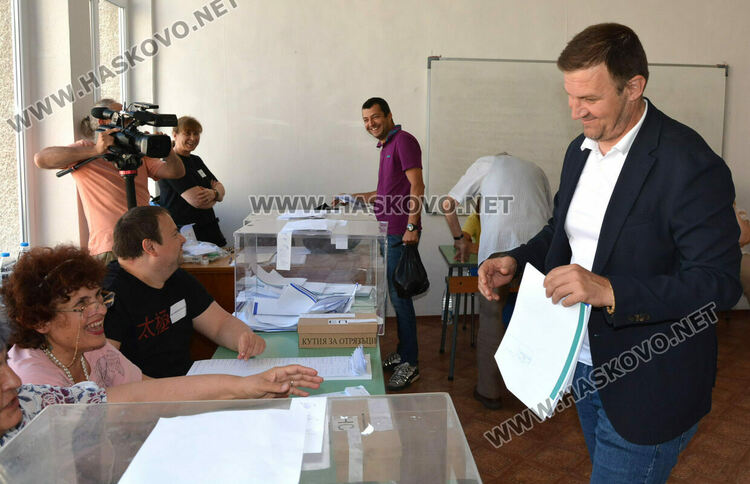 Станислав Дечев: Гласувах за сигурна Европа и за стабилно правителство в България, което да подпомага общините  