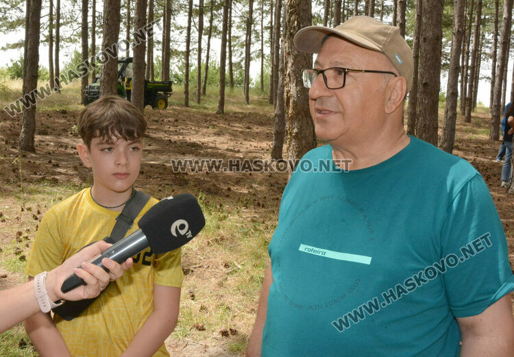 ЕСО-Хасково с поредна екоинициатива, облагородиха гората над кв. „Македонски“ 
