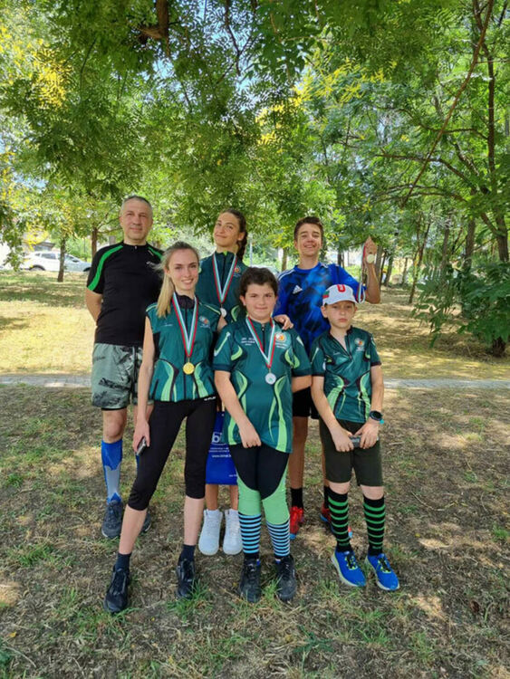 Отличия за състезателите на „Компас 1994“