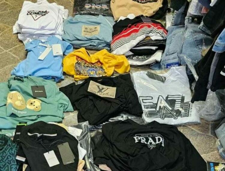 Конфискуваха 318 стоки менте от кола на магистрала „Марица“