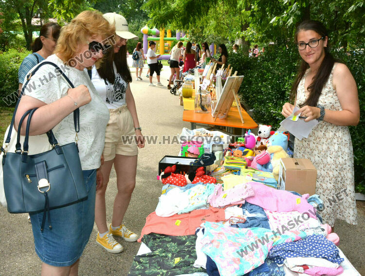 Благотворителност в Градската градина в Хасково в подкрепа на Никол