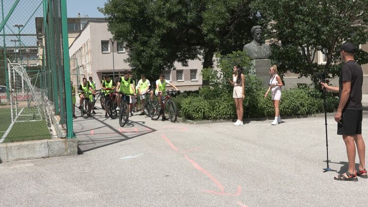 20 млади колоездачи показаха майсторски умения в управлението на велосипед