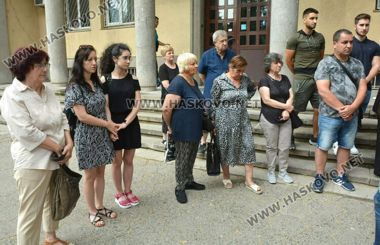 Не тръгна делото за загиналия след катастрофа Йордан заради отсъствие на подсъдимия и адвоката